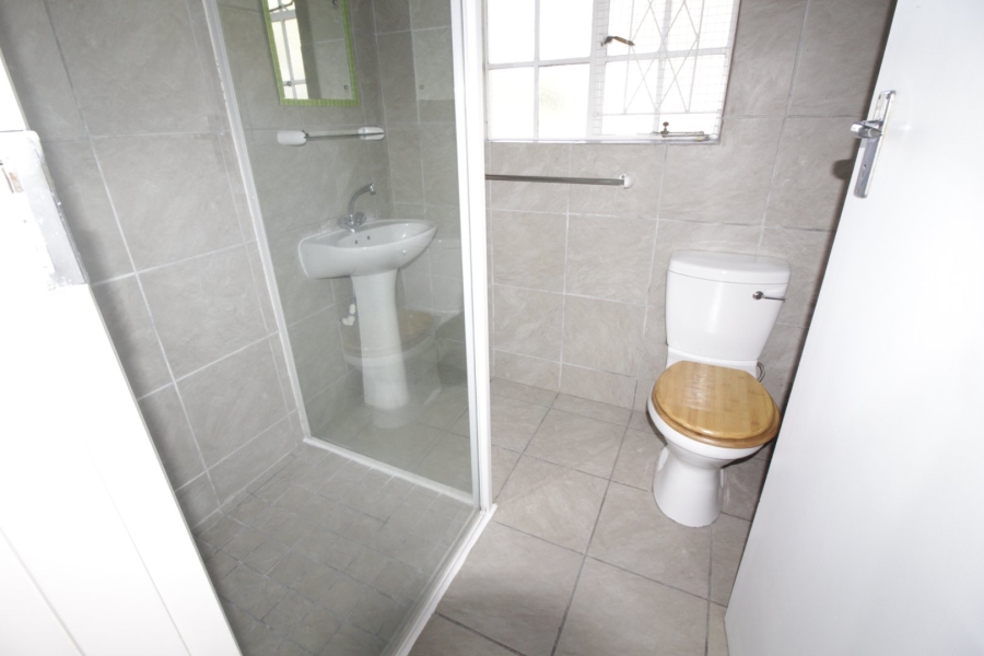 To Let 2 Bedroom Property for Rent in Aston Bay Eastern Cape